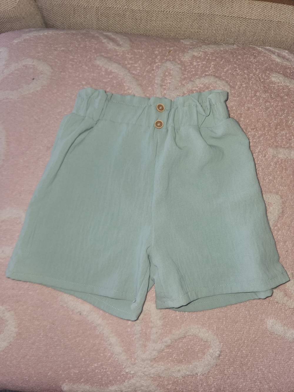 (3) Kids (Girl) High-Waist Paperbag Shorts with Button Detail